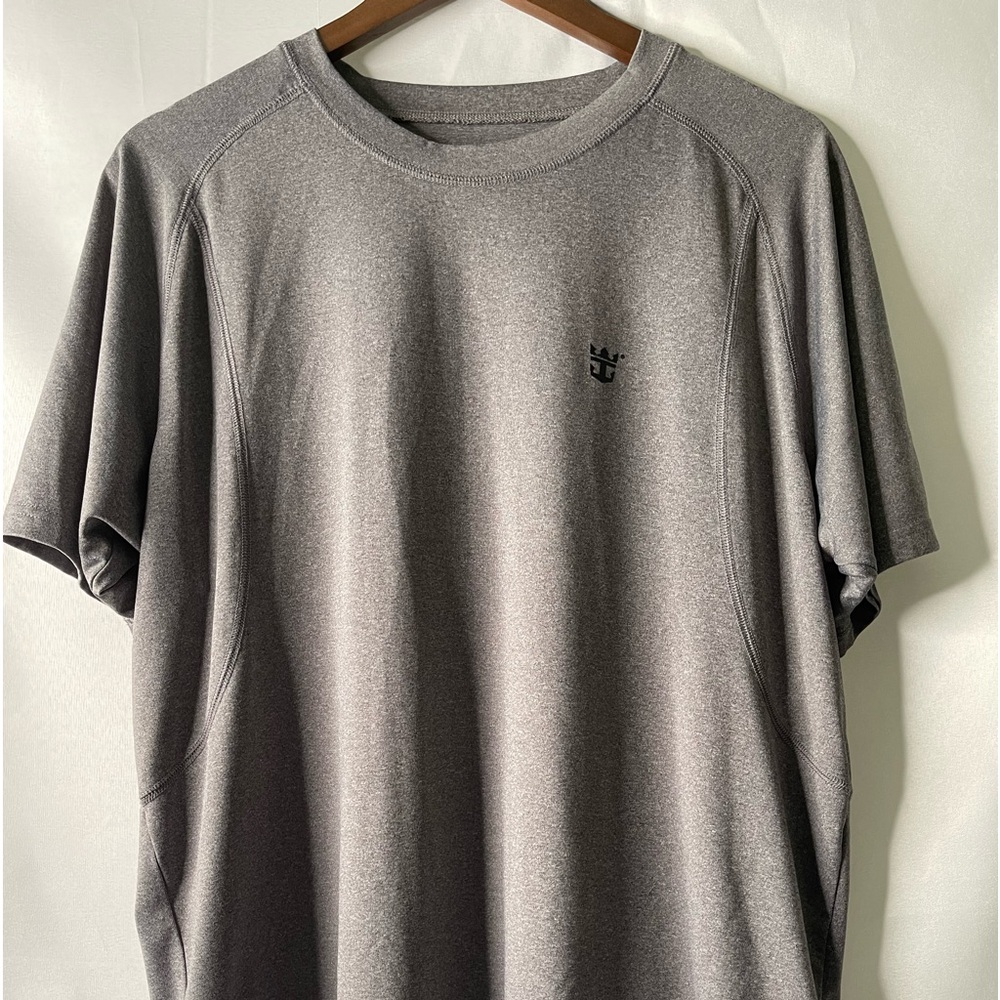 Men’s XL Gray Royal Caribbean T-shirt